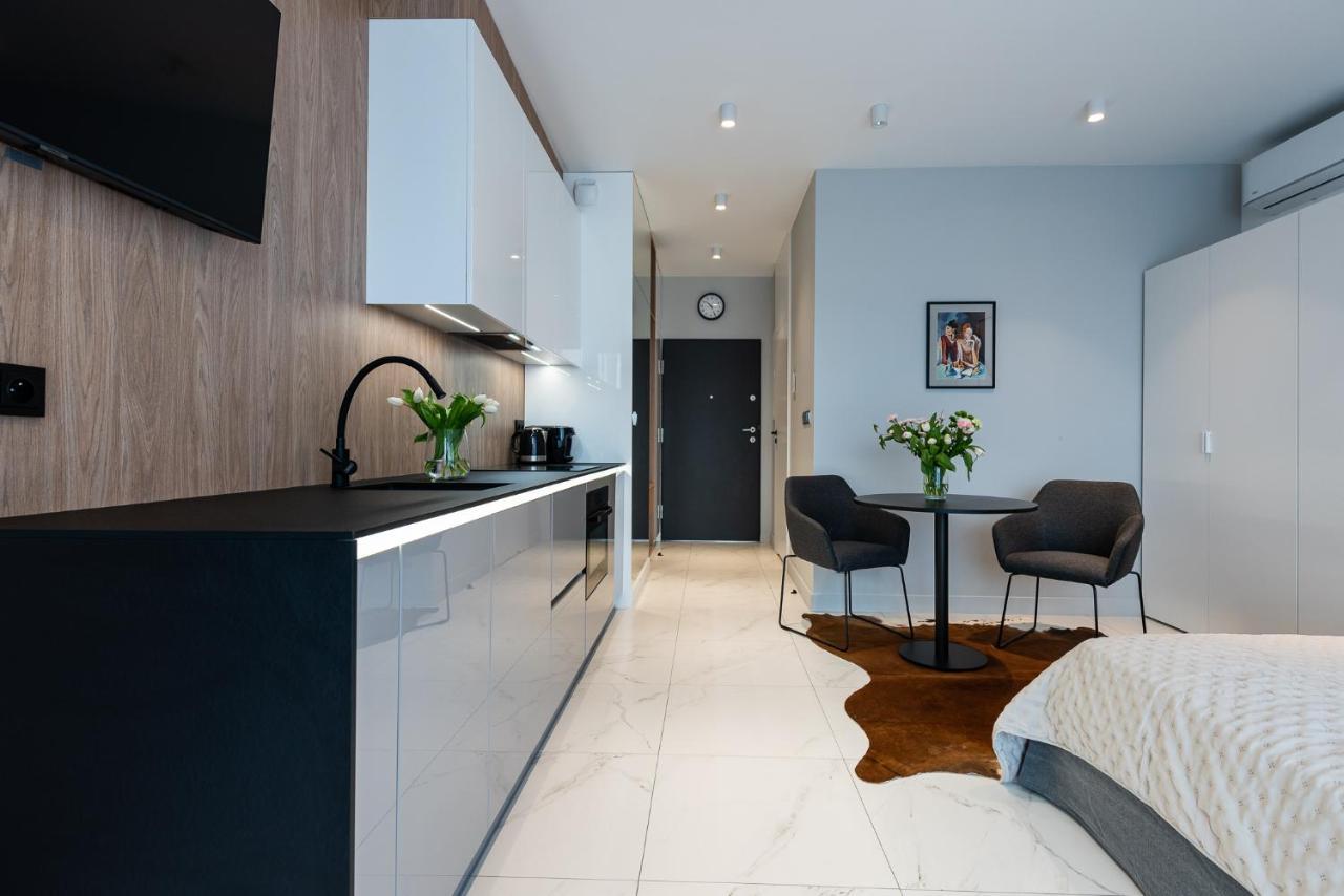 Apartamenty Tespis - Sokolska 30 Towers คาโตวีตเซ ภายนอก รูปภาพ