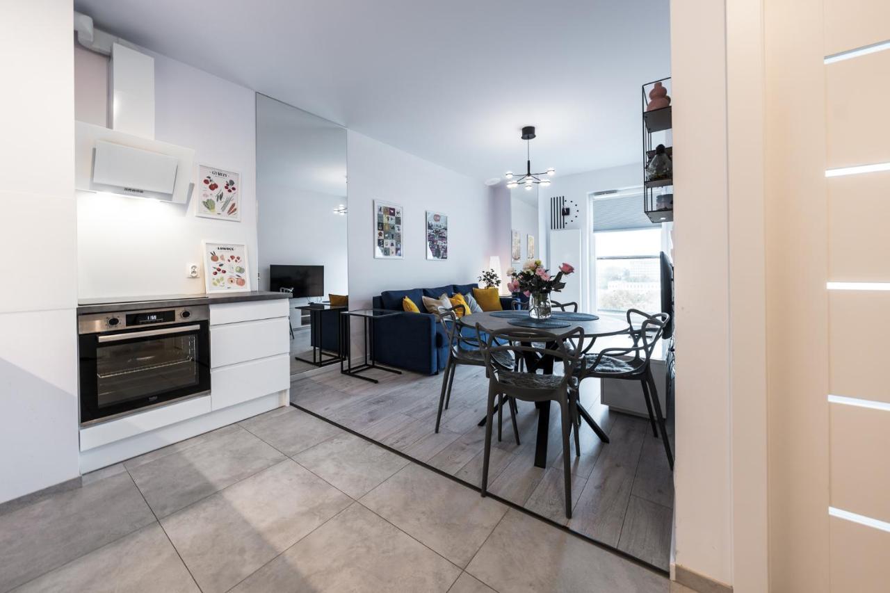 Apartamenty Tespis - Sokolska 30 Towers คาโตวีตเซ ภายนอก รูปภาพ