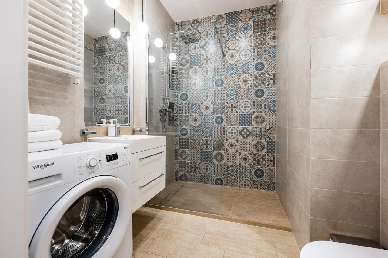 Apartamenty Tespis - Sokolska 30 Towers คาโตวีตเซ ภายนอก รูปภาพ