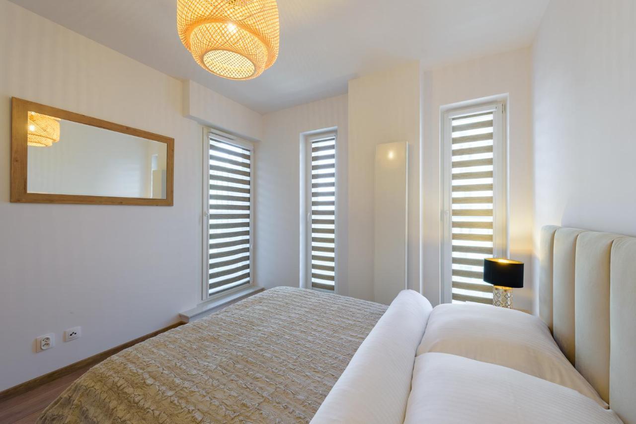 Apartamenty Tespis - Sokolska 30 Towers คาโตวีตเซ ภายนอก รูปภาพ