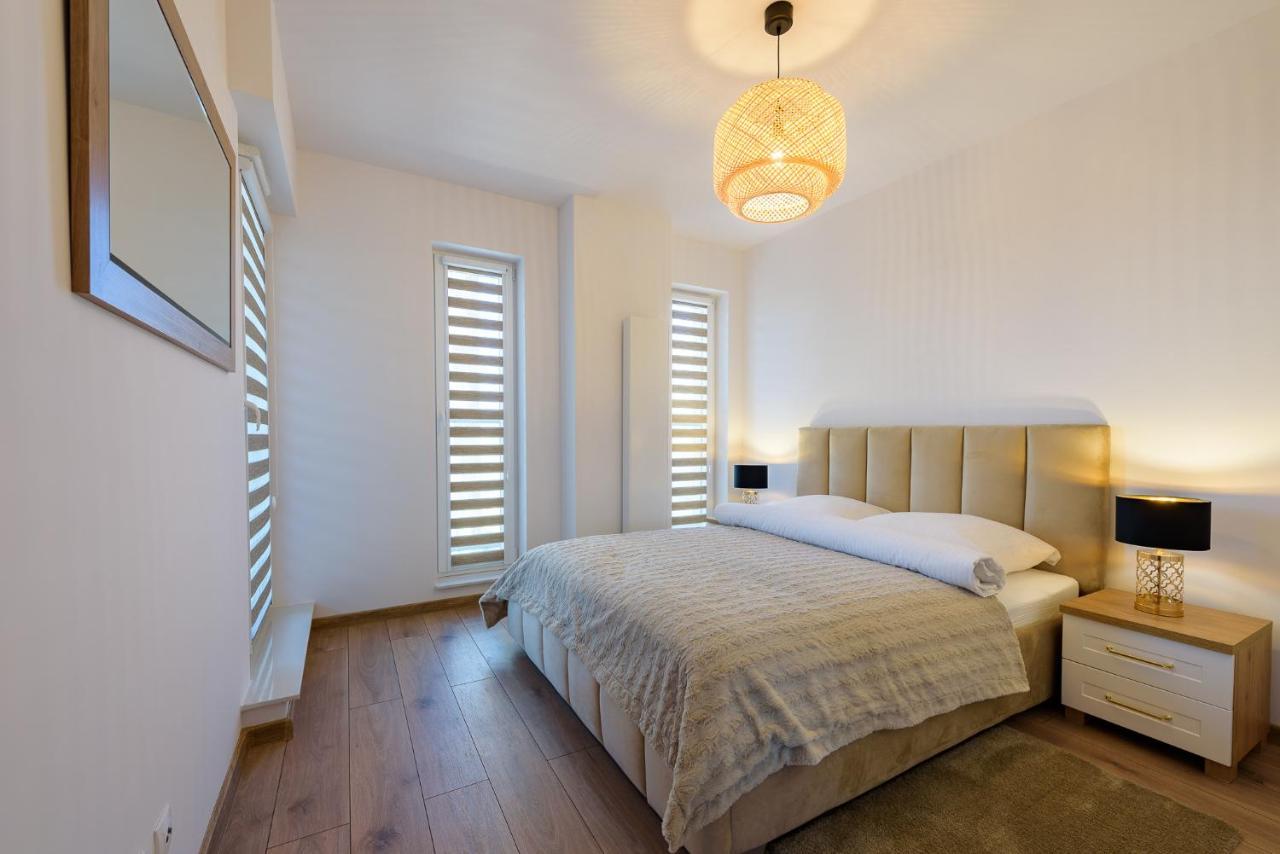 Apartamenty Tespis - Sokolska 30 Towers คาโตวีตเซ ภายนอก รูปภาพ