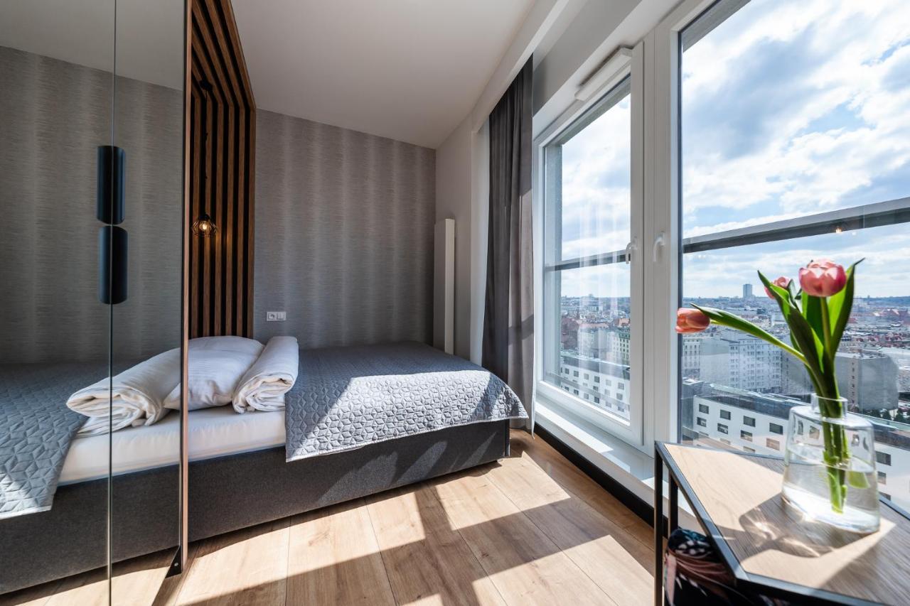 Apartamenty Tespis - Sokolska 30 Towers คาโตวีตเซ ภายนอก รูปภาพ